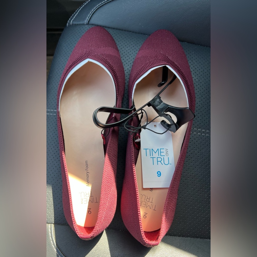 Time and Tru Purple Flats